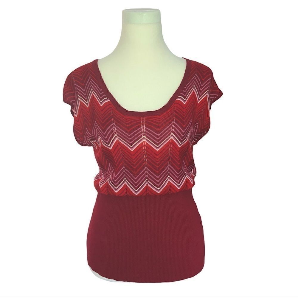 Belldini Red Striped Chevron Viscose Top